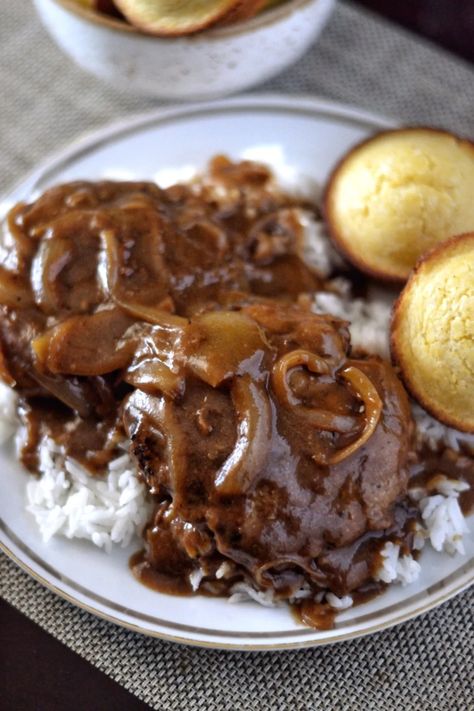 Hamburger Steak With Onion Gravy, Onion Gravy Recipe, Coop Can Cook, Hamburger Steak Recipes, Hamburger Steak And Gravy, Hamburger Gravy, Hamburger Steaks, Easy Gravy Recipe, Steak And Onions