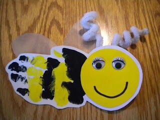 Bee Handprint Bee Crafts For Kids, Bee Themed Classroom, Bugs Preschool, Bee Classroom, Bug Crafts, Footprint Art, Handprint Craft, Handprint Crafts, Daycare Crafts