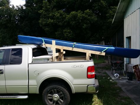 DIY Kayak Truck Rack Diy Kayak Rack, Kayak Rack Diy, Kayak Rack For Truck, Diy Truck Bedding, Canoe Rack, Truck Toppers, Kayak Trailer, Truck Diy, Toppers Diy