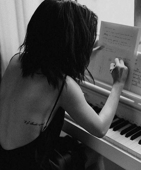 The Best Friend ✦ h.s - 43 // Woman - Wattpad Look Gatsby, Selena G, Marie Gomez, Music Aesthetic, Tattoo Placement, Inspirational Art, The Keys, Piercing Tattoo, Mini Tattoos