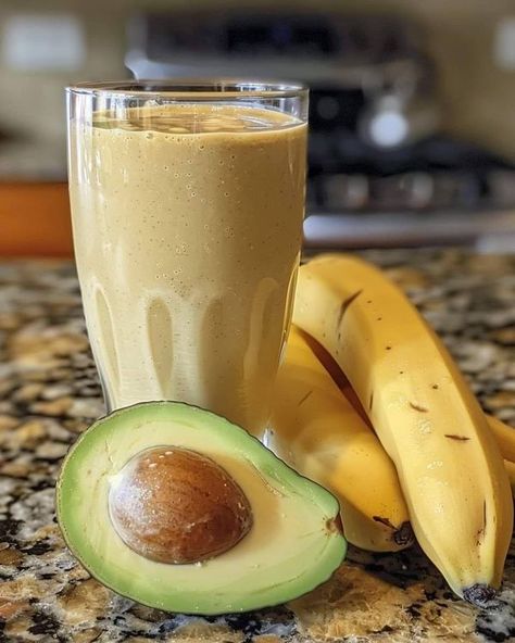 Banana Avocado Smoothie, Smoothies With Almond Milk, Banana Walnut, Avocado Smoothie, Ice Cubes, Almond Milk, 1 Cup, Health Tips, Smoothie