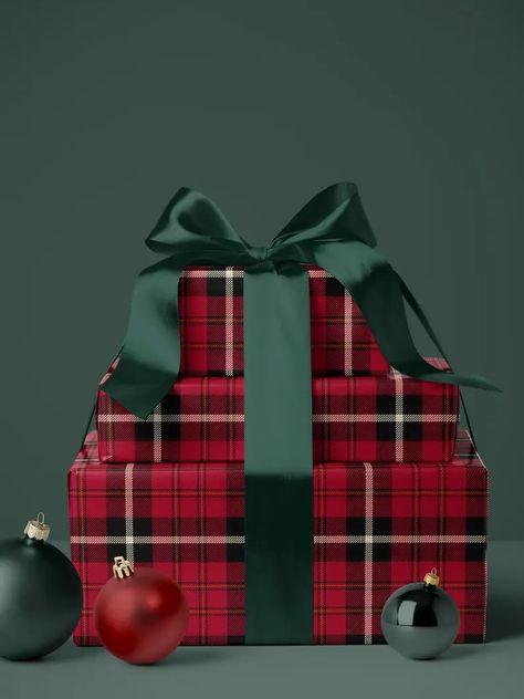 Red Plaid Christmas Wrapping Paper Tartan Red Christmas Wrapping Paper Elegant Red Black Tartan Gift Wrap Vintage Scottish Christmas Plaid - Etsy Romania Tartan Wrapping Paper, Christmas Gift Wrapping Aesthetic, Plaid Christmas Wrapping, Unique Wrapping Ideas, Luxury Christmas Wrapping Paper, Plaid Gift Wrapping, Christmas Present Wrap, Scottish Christmas, Red Plaid Christmas