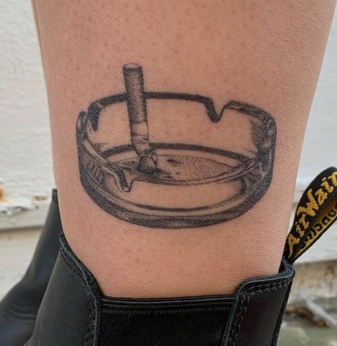 Ash Tray Drawing, Ashtray Drawing, Cigeratte Tattoo, Ashtray Tattoo, Cigeratte Tattoo Design, Cigratte Tattoo Design, Ciggerate Tattoo, Vintage Lighter Tattoo, Coke Tattoo