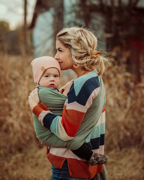 amber on Instagram: “still fits in the sling, so he’s basically a 30 pound newborn #denial” Mama Outfits, Son Pictures, Mommy Son, Summer Family Pictures, Family Photoshoots, Summer Family Photos, Bead Hoop Earrings, Career Inspiration, Ideal Life