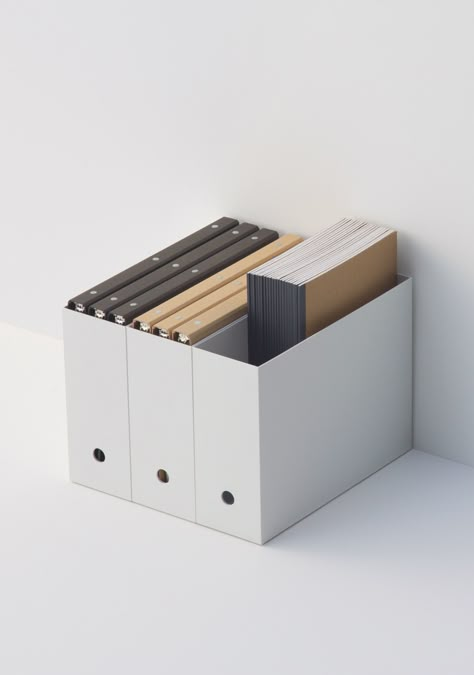 Muji Office Organization, Study Materials Organization, Muji Storage Organizers, Muji Office, Programmers Desk, Muji Aesthetic, Muji Storage, Interior Design Hd, Minimalist Organization