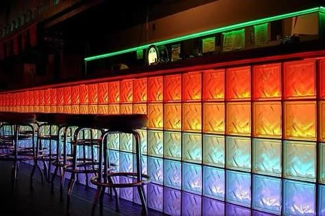 Club Design Interior, Chicago Bars, Bar Dance, Pub Design, Dont Drink And Drive, Best Rooftop Bars, Bars And Clubs, Glass Brick, Cathedral City