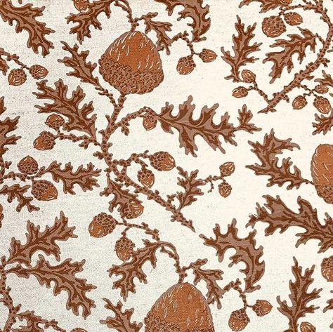 Zina Studios, Inc. on Instagram: "Getting into the holiday decoration spirit with our “Acorns” print in tobacco tones on linen, swipe right for a festive green wallpaper colorway. Wishing all a very Happy Thanksgiving!" Swipe Right, Green Wallpaper, Very Happy, Happy Thanksgiving, The Holiday, Thanksgiving, Festival, Holiday Decor, Green