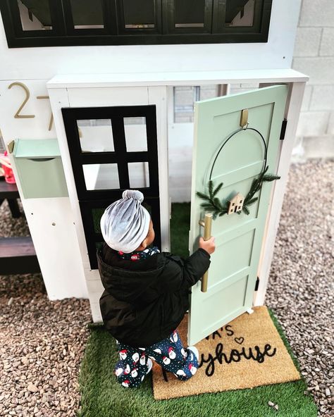 Playhouse Remodel, Playhouse Kids, Modern Playhouse, Outdoor Playhouse, Diy Playhouse, White Raven, Diary Diy, Christmas Jammies, Playhouse Outdoor