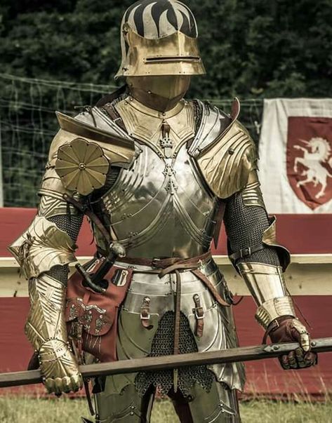 15th Century Armor, Armor Drawing, Costume Armour, Century Armor, Armor Clothing, Ancient Armor, Historical Armor, Battle Armor, Knight In Shining Armor