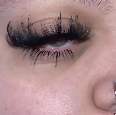 Lash Maps, Best Lash Extensions, Maquillage On Fleek, Lashes Fake Eyelashes, Lashes Tutorial, Eyelash Tips, Eyelash Technician, Eyelash Extensions Styles, Lash Extensions Styles