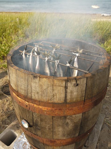 Whiskey Barrel Fish Smoker Barrel Smoker, Wood Smokers, Fish Smoker, Outdoor Kitchen Plans, Fish Home, Bar B Q, Smoker Recipes, Wooden Barrel, Smoked Food Recipes