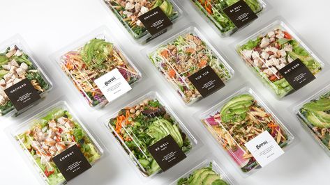 Food Delivery Packaging, Salad Packaging, Salad Box, Food Branding, Food Packaging Design, Salad Bar, Fine Food, Cafe Food, Menu Design