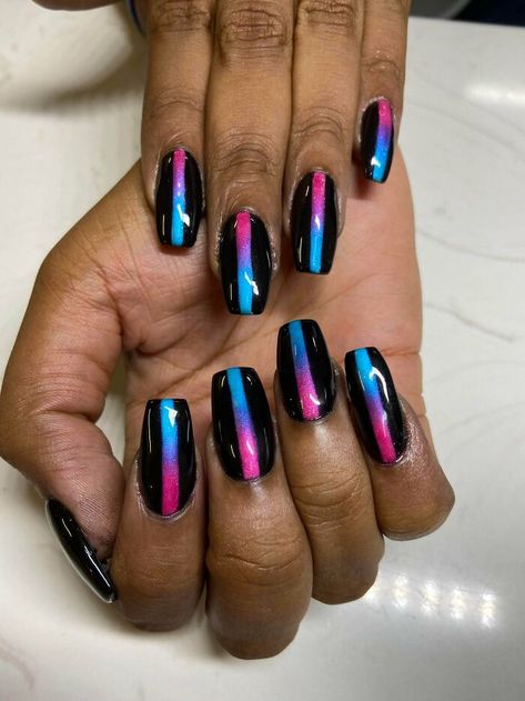 Client Asked For Something She Saw On The Gram Chrome Nail Colors, Pop Art Nails, Pink Chrome Nails, Chrome Nail Art, Chrome Nails Designs, Geometric Nail, Glass Nails, Minimalist Designs, Nail Art Brushes