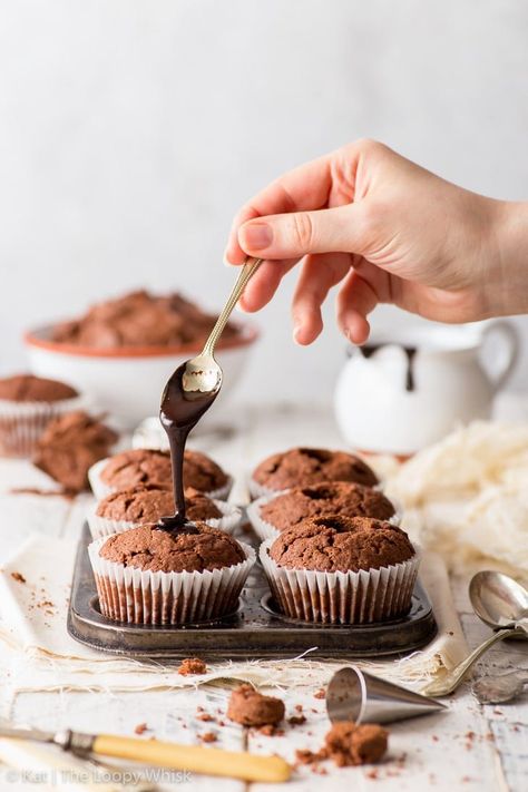 Decadent Triple Chocolate Cupcakes Chocolate Pop Tarts, Ideas For Cupcakes, Hot Chocolate Cupcakes, Icing Chocolate, Chocolate Fudge Sauce, Luxurious Chocolate, Hot Chocolate Fudge, Pumpkin Sheet Cake, Vegan Frosting