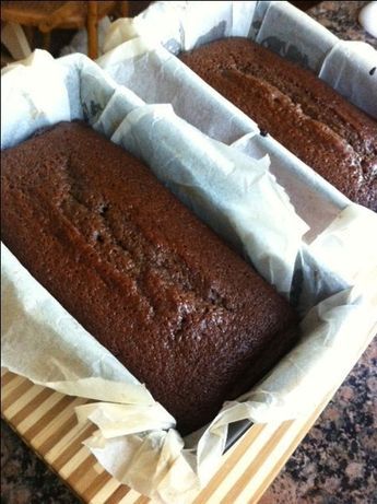 Jamaican Ginger Cake, Sticky Gingerbread, Kek Lapis, Mary Berry Recipe, Loaf Cake Recipes, Ginger Cake, Loaf Cakes, Gingerbread Recipe, Gingerbread Cake