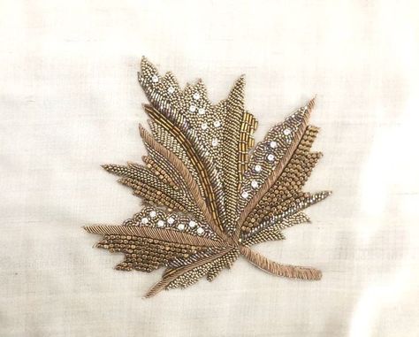 Zardosi Embroidery, Gold Work Embroidery, Hand Beaded Embroidery, Motifs Perler, Bead Embroidery Tutorial, Hand Embroidery Patterns Flowers, Bead Embroidery Patterns, Embroidery Neck Designs, Leaf Motif