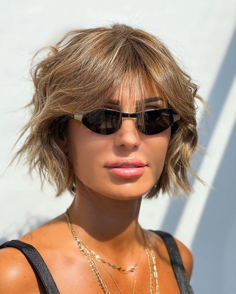 When Summer is about tanning and a great haircut . . . . . . . . . . . . . . . . #fringe #americansalon #hairbrainedofficial… | Instagram Square Face Hairstyles Short, Short Hair For Square Face Shape, Short Hairstyles For Square Faces, Square Face Short Hair, Hairstyles For Square Faces, Haircut For Face Shape, Short Bobs With Bangs, Chin Length Haircuts, Haircut For Square Face