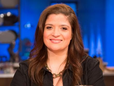 Want More Alex Guarnaschelli? Best Dinner Party Recipes, Thanksgiving Tips, Grilled Romaine Salad, Easy Pickle, Alex Guarnaschelli, Yogurt Marinated Chicken, Thanksgiving Morning, Grilled Salad, Food Network Chefs