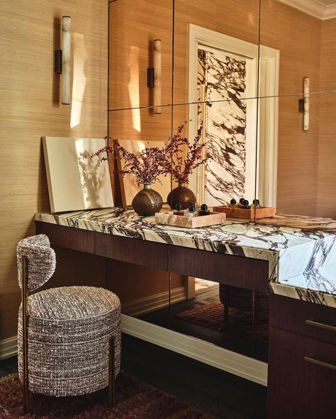 SET IN STONE A bathroom wrapped in Calacatta Viola marble in a primary suite. XK #KellyWearstler #InteriorDesign #MarbleBathroom | Instagram Calacatta Viola, Calacatta Viola Bathroom, Viola Marble Bathroom, Calacatta Marble Bathroom, Calcata Viola Marble, Calacatta Viola Marble Bathroom, Master Bathtub, Calacatta Viola Marble Coffee Table, Calacatta Viola Marble Sink