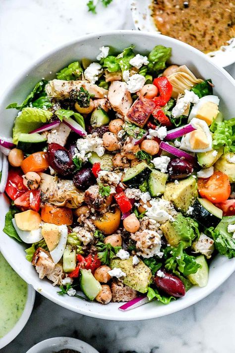 Greek Cobb Salad - foodiecrush .com Sausage Pasta Dinner, Salad Cobb, Greek Marinated Chicken, Cobb Salad Recipe, Salad Kale, Mediterranean Diet Recipes Dinners, Mediterranean Salad, Foodie Crush, Salad Dressing Recipes