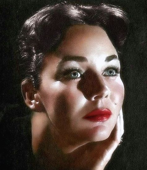 #✨ Jennifer Jones #jenniferjones #🔥 #1950s Jennifer Jones, On Instagram, Instagram