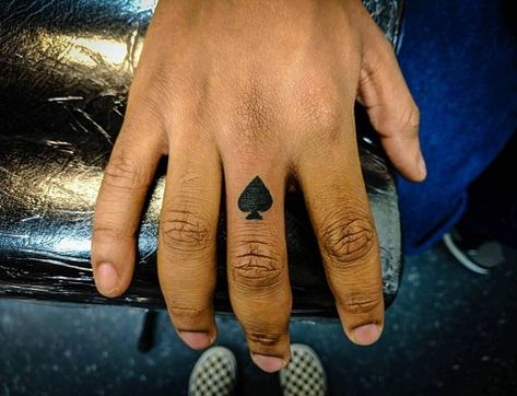 Small Plain Spade Tattoo Design Inner Tattoo, Trinity Knot Tattoo, Ace Of Spades Tattoo, Spade Tattoo, Ace Tattoo, Tattoo Finger, Ankle Tattoo Designs, Knot Tattoo, Summer Tattoo