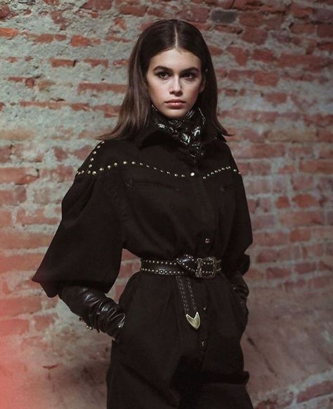 Southwestern Gothic Fashion, Modern Western Clothing, Dark Cowboy Outfit, Western High Fashion, Dark Western Fashion, High Fashion Cowboy, Emo Cowgirl Outfits, Gothic Western Fashion, Alternative Western Fashion