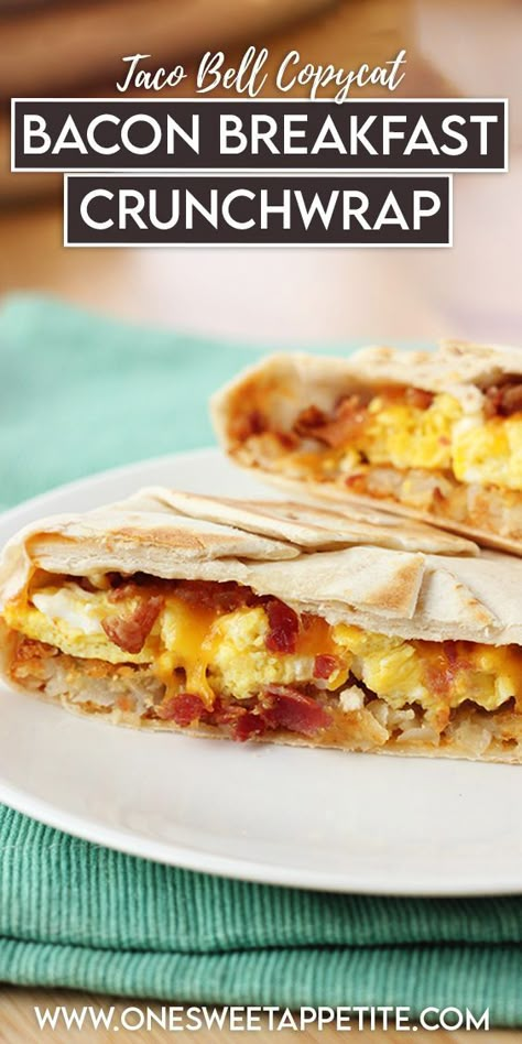 Breakfast Crunchwrap Recipe, Homemade Taco Bell, Taco Bell Breakfast, Breakfast Crunchwrap, Crunchwrap Recipe, Breakfast Tortilla, Best Breakfast Foods, Taco Bell Recipes, Fluffy Scrambled Eggs