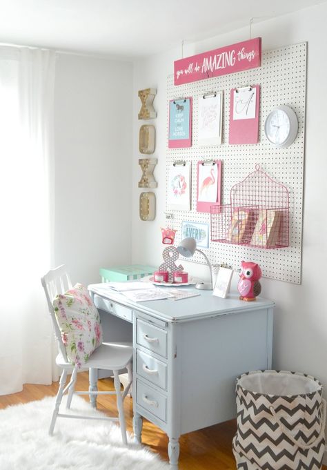 I was inspired by Beth from Home Stories A to Z to create a little desk area for my girls, especially with school starting. It's a great little area to keep the Kids Bedroom Organization, Desk And Chair, Desk Areas, Bedroom Desk, Room Desk, Room Goals, Diy Desk