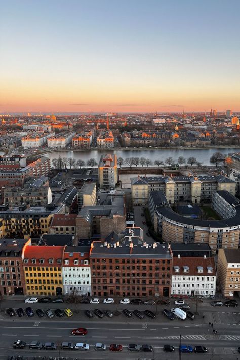 Beautiful picture of city view from Copenhagen Denmark #Copenhagen #Denmark Copenhagen Skyline, October Moodboard, Us Cities To Visit, European Cities To Visit, Copenhagen City, Travel Destinations Usa, Denmark Copenhagen, Fast Life, Usa Cities