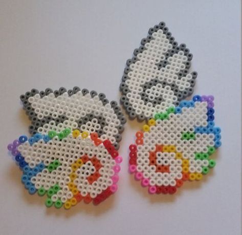 Perler Bead Designs, Melt Beads Patterns, Hamma Beads Ideas, Easy Perler Bead Patterns, Pony Bead Crafts, Melty Bead Patterns, Pearl Beads Pattern, Fuse Bead Patterns, Hama Beads Design