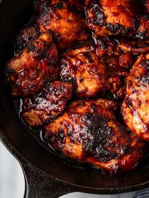 Baked BBQ Chicken Breast Recipe - Chef Lindsey Farr Bbq Sauce Chicken Breast, Baked Bbq Chicken Breast, Baked Barbeque Chicken, Bbq Baked Chicken Breast, Bbq Chicken Breast Recipe, Chipotle Bbq Sauce, Rub Seasoning, Bbq Chicken Thighs, Homemade Barbecue