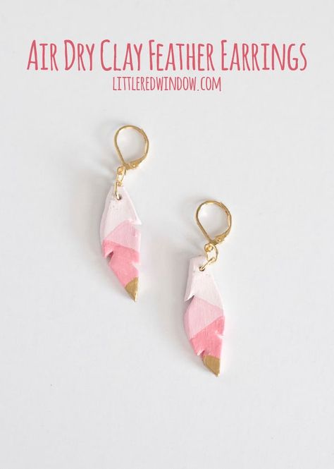 Easy Air Dry Clay Earrings, these cute feather earrings are lightweight and super simple to make!  | littleredwindow.com Feather Polymer Clay, Air Dry Clay Earrings Diy, Clay Earrings Diy Tutorials, Dry Clay Earrings, Air Dry Clay Earrings, Easy Air Dry Clay, Clay Earrings Diy, Diy Earrings Easy, Jewels Diy