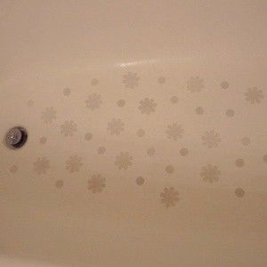 Removing Bathtub, Get Stickers Off, Remove Sticky Labels, How To Remove Adhesive, Remove Bathtub, Best Shower Cleaner, Porcelain Tub, Old Bathtub, Diy Bathtub