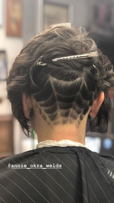 Spiderweb Undercut Designs, Spider Web Undercut Design, Spiderweb Side Shave, Spider Undercut, Spider Hair Design, Hairstyles For Short Hair With Undercut, Halloween Haircut Designs, Spider Web Undercut, Spiderweb Haircut