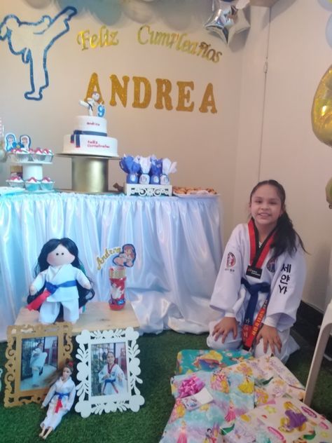 Karate Birthday, Ideas Cumpleaños, Cool Ideas, Taekwondo, Karate, Birthday Cake, Happy Birthday, Cake, Birthday