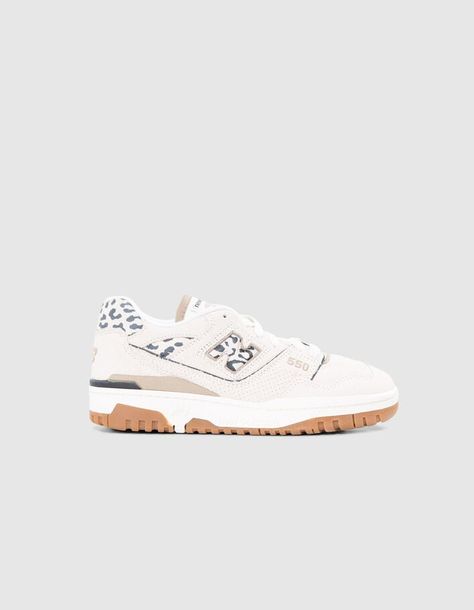 Baskets beiges NEW BALANCE 550 Femme New Balance Leopard, Basket New Balance, Le Basket, Shoe Wishlist, New Balance Sneakers, Trendy Shoes, Cute Shoes, Dream Life, New Balance