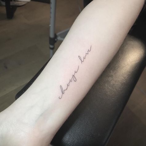 Tiny Quote Tattoo Ideas That Are Powerful | Brit + Co Quote Tattoo Ideas, Simple Tats, Small Sister Tattoos, Shoulder Tats, Small Quote Tattoos, Tiny Quotes, Quote Tattoos, Quote Tattoo, Small Tattoos With Meaning