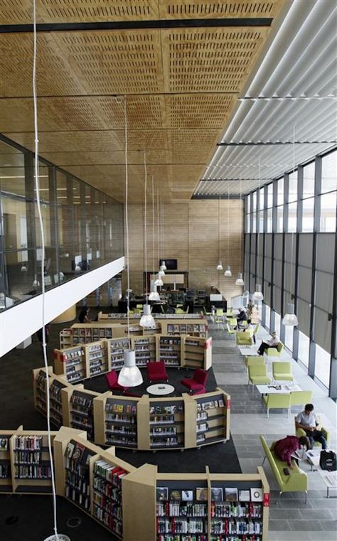 Australian library wins international Public Library of the Year Award 2014 | Architecture And Design Vintage Home Library, Library Public, Public Library Design, Bibliotheque Design, مركز ثقافي, Library Inspiration, Beautiful Library, Library Architecture, School Interior