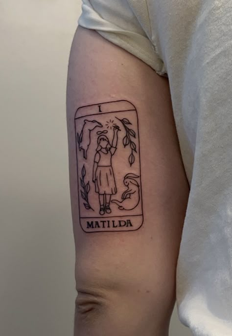 a on Twitter: "you showed me a power that is strong еnough to bring sun to the darkest days 🦋🌟🌞 @Harry_Styles… " Tatoos Harry Styles Inspired, Fold Tattoo, Matilda Tattoo, Harry Styles Matilda, Harry Styles Inspired Tattoos, Harry Tattoos, Tarot Card Tattoo, Harry Styles Tattoos, L Tattoo