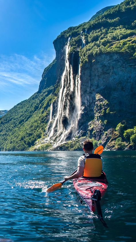 The Seven Sisters waterfall in Geirangerfjord, Norway. Seven Sisters Waterfall, Norway Nature, Famous Waterfalls, Seven Sisters, Norway Travel, Lake Pictures, The Blue Mountains, Travel Inspo, Travel Aesthetic