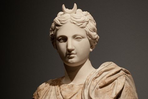 Selene - Greek Titan Goddess of the Moon Selene Greek Mythology, Greek Titans, Artemis Goddess, Jenifer Aniston, Greek Gods And Goddesses, Roman Goddess, Greek Sculpture, Roman Mythology, Moon Goddess