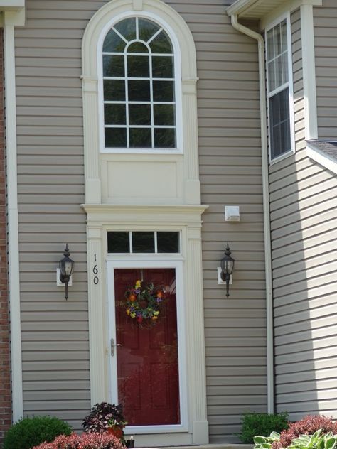 Arched window to add light into a 2 story foyer Window Above Door, Circular Windows, Family Room Windows, Replacing Front Door, Palladian Window, Slider Window, Door Replacement, Front Doors With Windows, Entrance Door Design