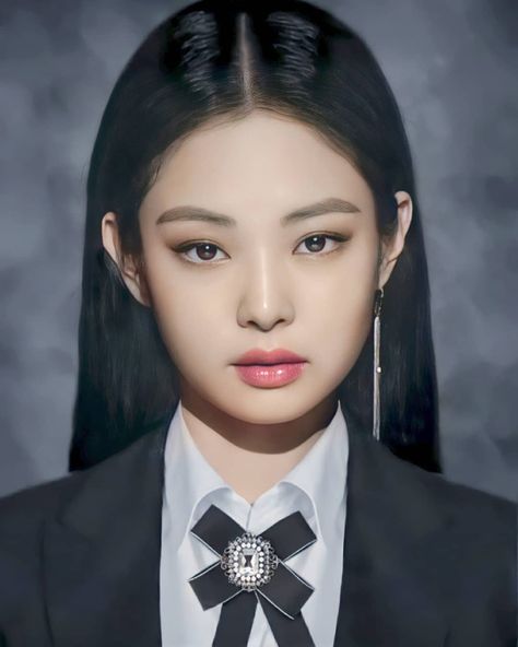 Korean Id Photo, Jennie Face, Neon Cyberpunk, Basic Photo Editing, Korean Eye Makeup, Glossier Look, Photoshop Pics, Id Photo, Face Pictures