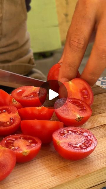 How To Make Tomato Paste, Plum Tomato Recipes, Preserved Tomatoes, Pomodoro Pasta, Spaghetti Al Pomodoro, Pasta Al Pomodoro, Sauteed Tomatoes, Fresh Tomato Pasta, Pasta Pomodoro