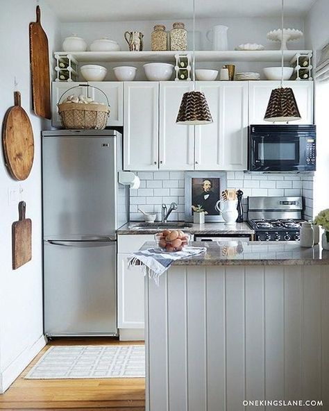 Organiser Cucina, Kabinet Dapur, Small Kitchen Storage, Kids Studio, Tiny House Kitchen, Small Space Kitchen, Apartment Kitchen, Small Studio, Tiny Kitchen