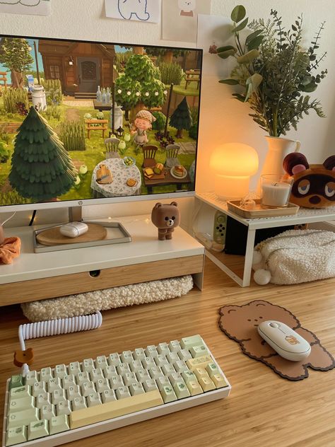 Cozy Desk, Cozy Office, Gamer Room Decor, My Plant, Cozy Home Office, Office Room Decor, Study Room Decor, Gaming Room Setup, Gamer Room