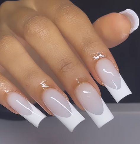 French Tip Acrylic Nails 2023, White Acrylic Nails For Graduation, Formal Nails Classy White, Nut Color Nails Acrylic With Design, Natural Pink Acrylic Nails Design, Milky White French Tip Nails Acrylic, Baddie Graduation Nails, White French Tip With White Base, All White French Tip