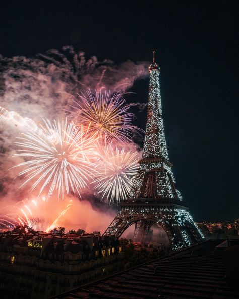 Under the stars at @pullmantoureiffel / @10emeciel, our dancers celebrated Bastille Day with unmatched elegance and flair. 🇫🇷✨ Swipe to see the magic unfold on this unforgettable night! 🎆💃 #BastilleDay #ParisNights #FrenchElegance #EiffelTowerBackdrop #LivePerformance #CelebrateFrance #14Juillet #DanceMagic #UnforgettableNight #PullmanTourEiffel #10emeCiel #EventHighlights Bastille Day, Bastille, Under The Stars, Eiffel Tower, The Magic, Dancer, Paris, France, Celebrities