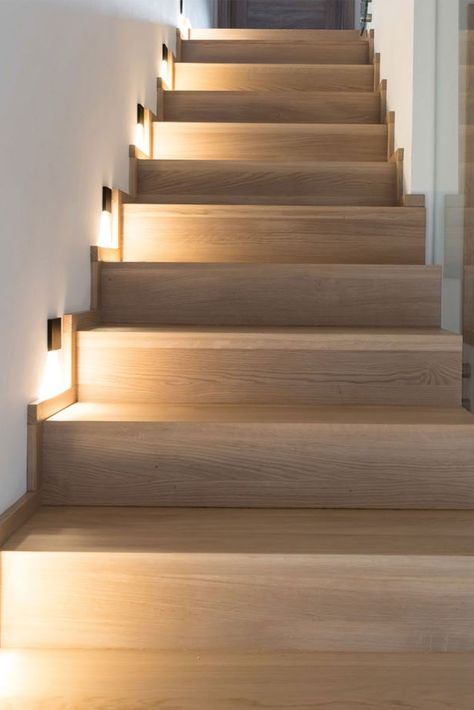 Coro is a square-shaped recessed wall light that creates a beautifully luminous effect on the floor. It makes the walking areas and stairs optimally illuminated. Lights Up The Stairs, Stair Lighting Wall, Light At Bottom Of Stairs, Light In The Stairs, Light On The Stairs, Interior Step Lights, Stairs Lighting Ideas Wall, Spotlights On Stairs, Lights For Stairs Stairways